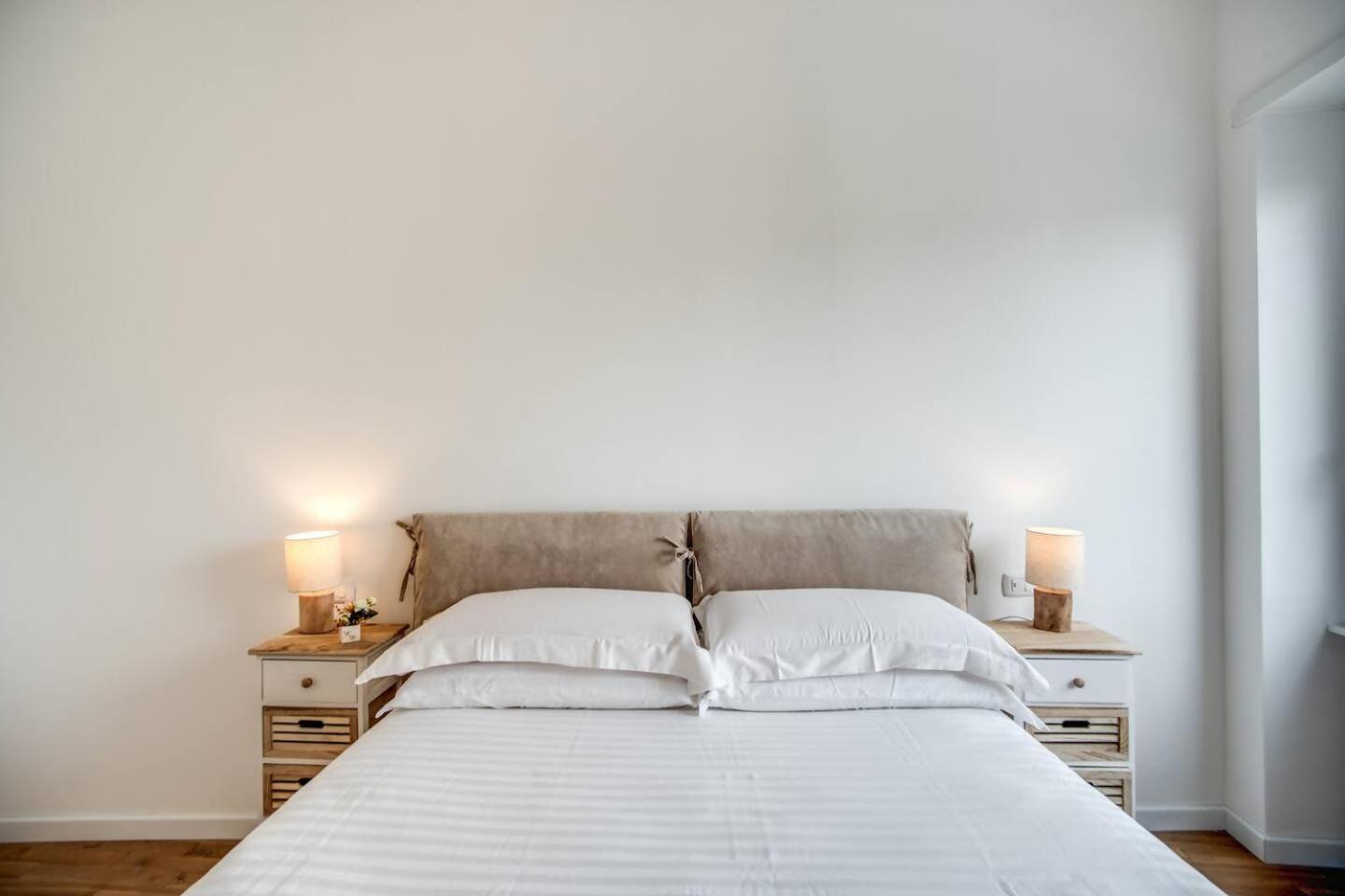 Naos Suite Close Popolo Square Roma Exterior foto